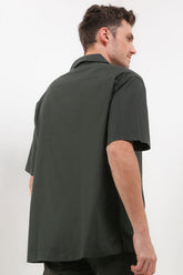 Cardinal Kemeja Alter Lengan Pendek Oversize Pria EL003P06C